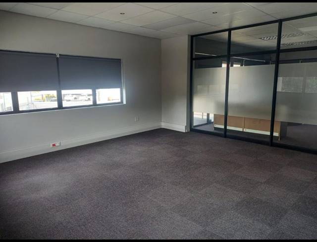 BUSINESS PROPERTY TO RENT IN BENDOR